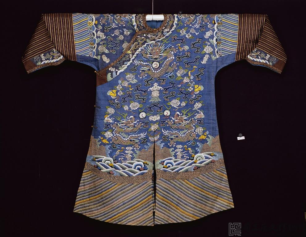 淺藍緞緙絲龍袍藏品圖，第1張