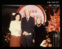 主要名稱：張漱菡與胡秋原及夫人合影圖檔，第1張，共1張