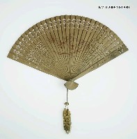 主要名稱：木質手扇圖檔，第1張，共1張