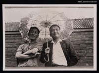 主要名稱：辛鬱與張拓蕪合照（翻拍照）圖檔，第1張，共1張