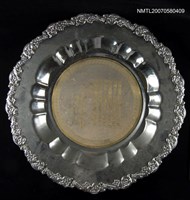 主要名稱：致賀銀盤圖檔，第1張，共1張