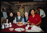 主要名稱：李一楠夫婦與琦君夫婦慶生會合照2-1圖檔，第2張，共3張