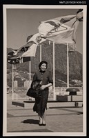 主要名稱：琦君友人石韻薇獨照1-22圖檔，第1張，共2張