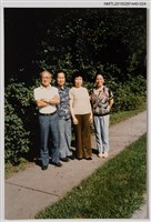 主要名稱：琦君與友人石韻薇和其家人合照2-24圖檔，第1張，共1張