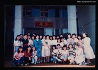 主要名稱：琦君出席中央大學文學院文學講座與鮑曉暉等人合照1圖檔，第1張，共1張