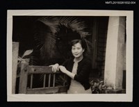 主要名稱：孫多慈獨照4圖檔，第1張，共2張