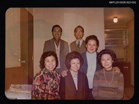 主要名稱：琦君夫婦與林海音夫婦等人合照2圖檔，第1張，共2張