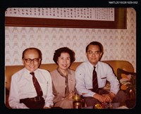 主要名稱：琦君夫婦與何凡、賴景瑚合照(琦君與何凡、賴景瑚合照)2圖檔，第1張，共1張