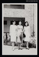 主要名稱：琦君與友人合照1-5圖檔，第1張，共1張