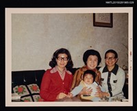 主要名稱：琦君與友人合照2-31圖檔，第1張，共1張