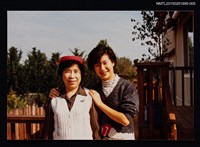 主要名稱：琦君與友人蘭生及其家人合照2-5圖檔，第1張，共1張