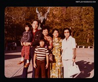 主要名稱：琦君夫婦與友人照2-4圖檔，第1張，共1張