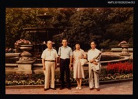 主要名稱：琦君夫婦與友人照3-53圖檔，第1張，共1張