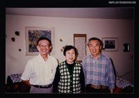 主要名稱：琦君夫婦與友人照4-30圖檔，第1張，共1張