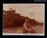 主要名稱：林氏好獨照（晚年，於花蓮航空站前）圖檔，第1張，共2張