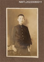 主要名稱：男學生獨照11/其他-相簿名稱：龍瑛宗相片集1圖檔，第1張，共1張