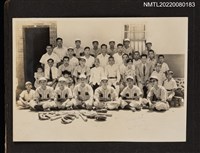 主要名稱：龍瑛宗等人與合作金庫棒球隊合照/其他-相簿名稱：龍瑛宗相片集2圖檔，第1張，共1張