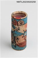 主要名稱：Au Bon Cafe Salon 圓柱型火柴盒圖檔，第1張，共3張