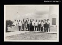 主要名稱：王詩琅等11人於鵝鑾鼻燈塔前合照（1967-05-05）圖檔，第1張，共2張