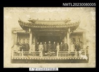 主要名稱：吳鸞旂全家福照/其他-：吳鸞旂家族相簿-005圖檔，第1張，共2張