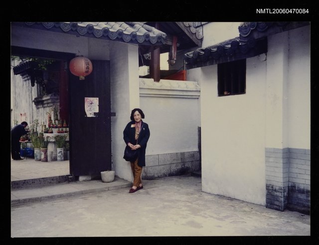 主要名稱：張漱菡留影圖檔，第1張，共1張