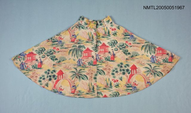 主要名稱：劉慕沙的克難婚紗圖檔，第1張，共3張