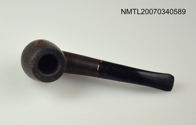 主要名稱：煙斗圖檔，第2張，共5張