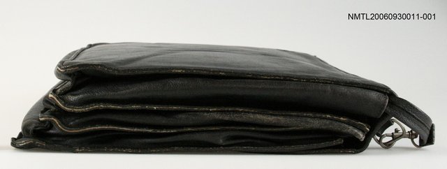 主要名稱：吳潛誠專用書包圖檔，第5張，共5張