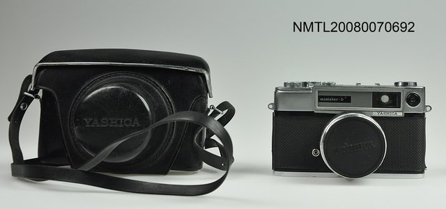 主要名稱：日製YASHICA手動相機圖檔，第1張，共2張