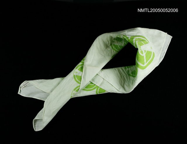 主要名稱：六十三年度復興文藝營參加人員簽名紀念布條圖檔，第2張，共3張