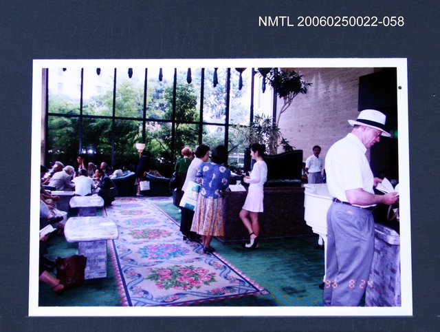 否：室內活動照  1圖檔，第1張，共1張