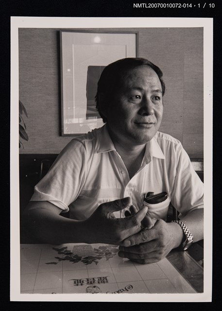 主要名稱：王愷獨照（半身照）圖檔，第1張，共3張