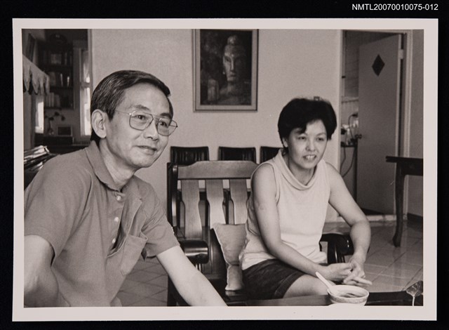 主要名稱：向明夫婦居家照（室內）圖檔，第1張，共1張