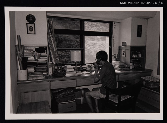 主要名稱：向明獨照（於書房）圖檔，第7張，共7張