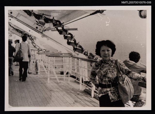 主要名稱：蓉子於船上留影（翻拍照）圖檔，第1張，共1張