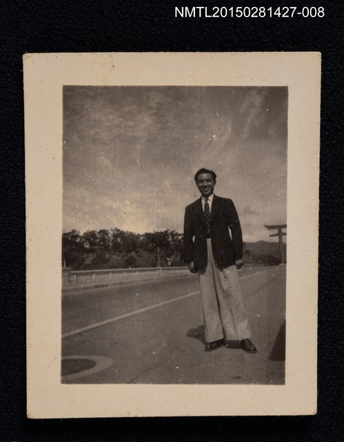 主要名稱：李唐基獨照1-8圖檔，第1張，共1張