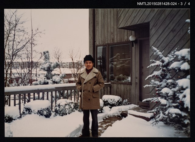 主要名稱：李唐基於美國自宅前獨照2-24圖檔，第4張，共5張