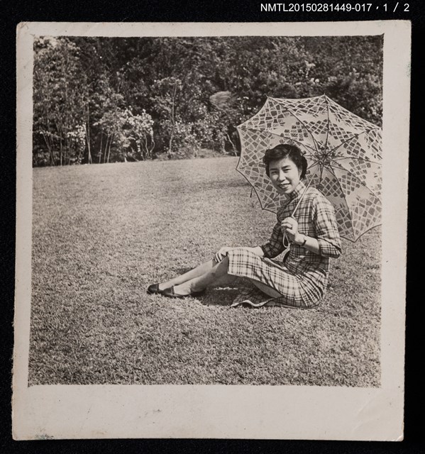 主要名稱：琦君個人生活照1-17圖檔，第2張，共3張