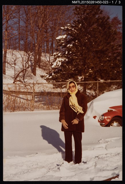 主要名稱：琦君個人生活照2-23（美國生活-剷雪）圖檔，第2張，共4張