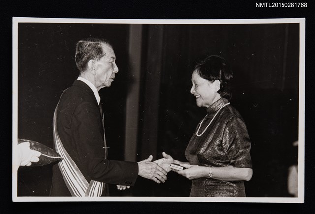 主要名稱：文友marine領獎照圖檔，第1張，共1張