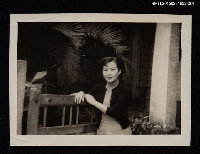 主要名稱：孫多慈獨照4圖檔，第1張，共2張