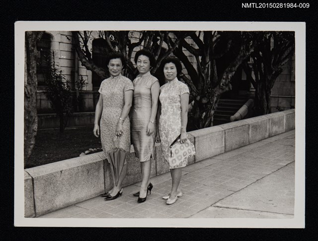 主要名稱：琦君與友人合照1-9圖檔，第1張，共2張