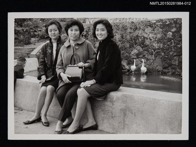 主要名稱：琦君與友人合照1-12圖檔，第1張，共2張