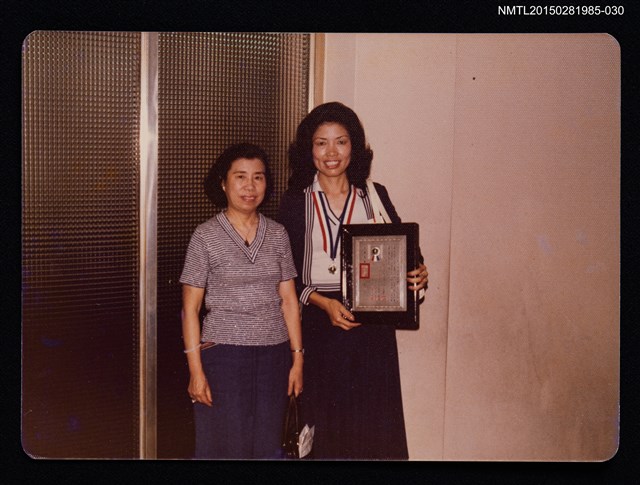 主要名稱：琦君與友人合照2-30圖檔，第1張，共1張