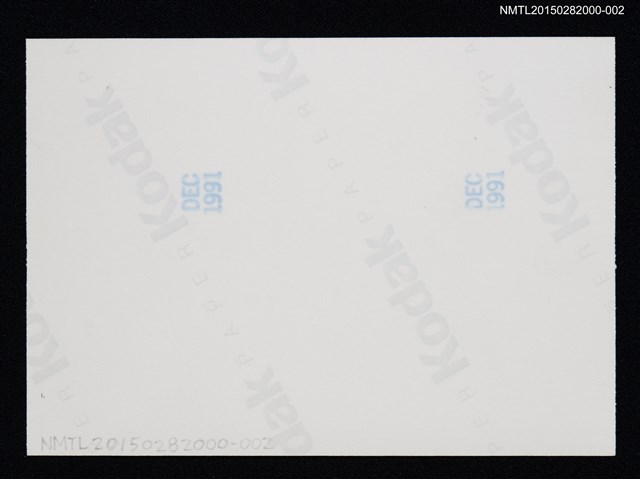 主要名稱：琦君與喻麗清、簡宛、劉安諾等人合照2圖檔，第2張，共3張