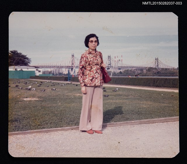 主要名稱：琦君與友人照5-3圖檔，第1張，共1張