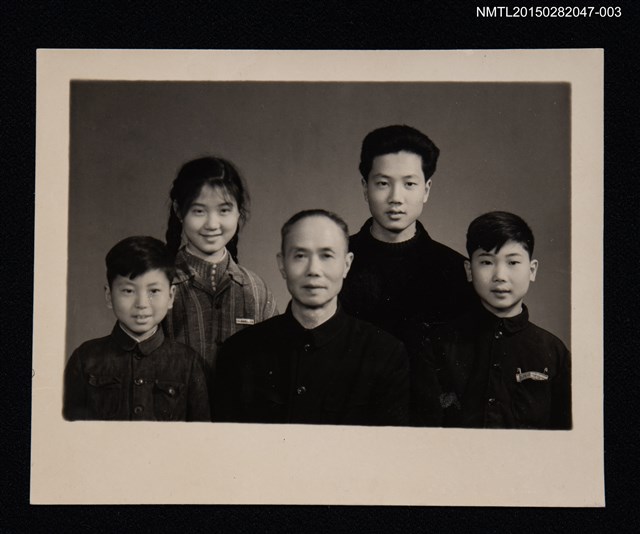 主要名稱：琦君恩師葉巨雄照3圖檔，第1張，共1張