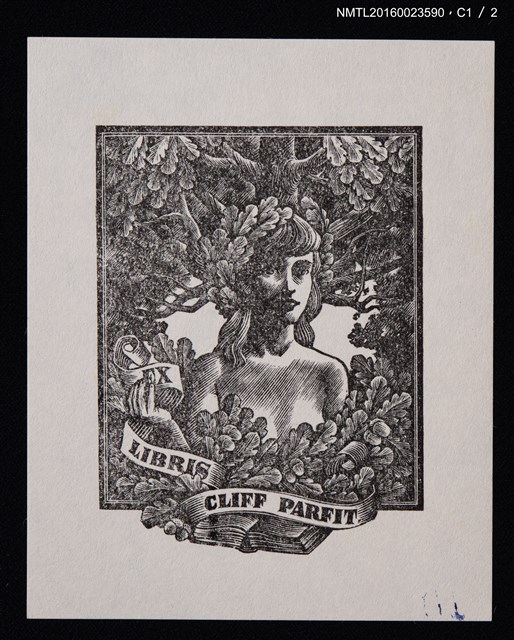 主要名稱：藏書票—樹叢中的女孩圖檔，第2張，共3張