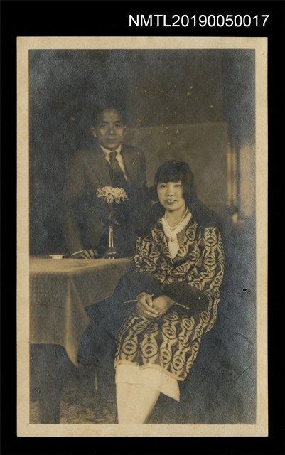 主要名稱：張福英和林景仁合照(時張福英懷孕)圖檔，第1張，共1張