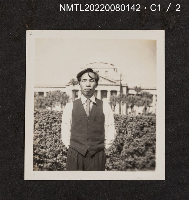 主要名稱：龍瑛宗中年獨照/其他-相簿名稱：龍瑛宗相片集2圖檔，第1張，共1張